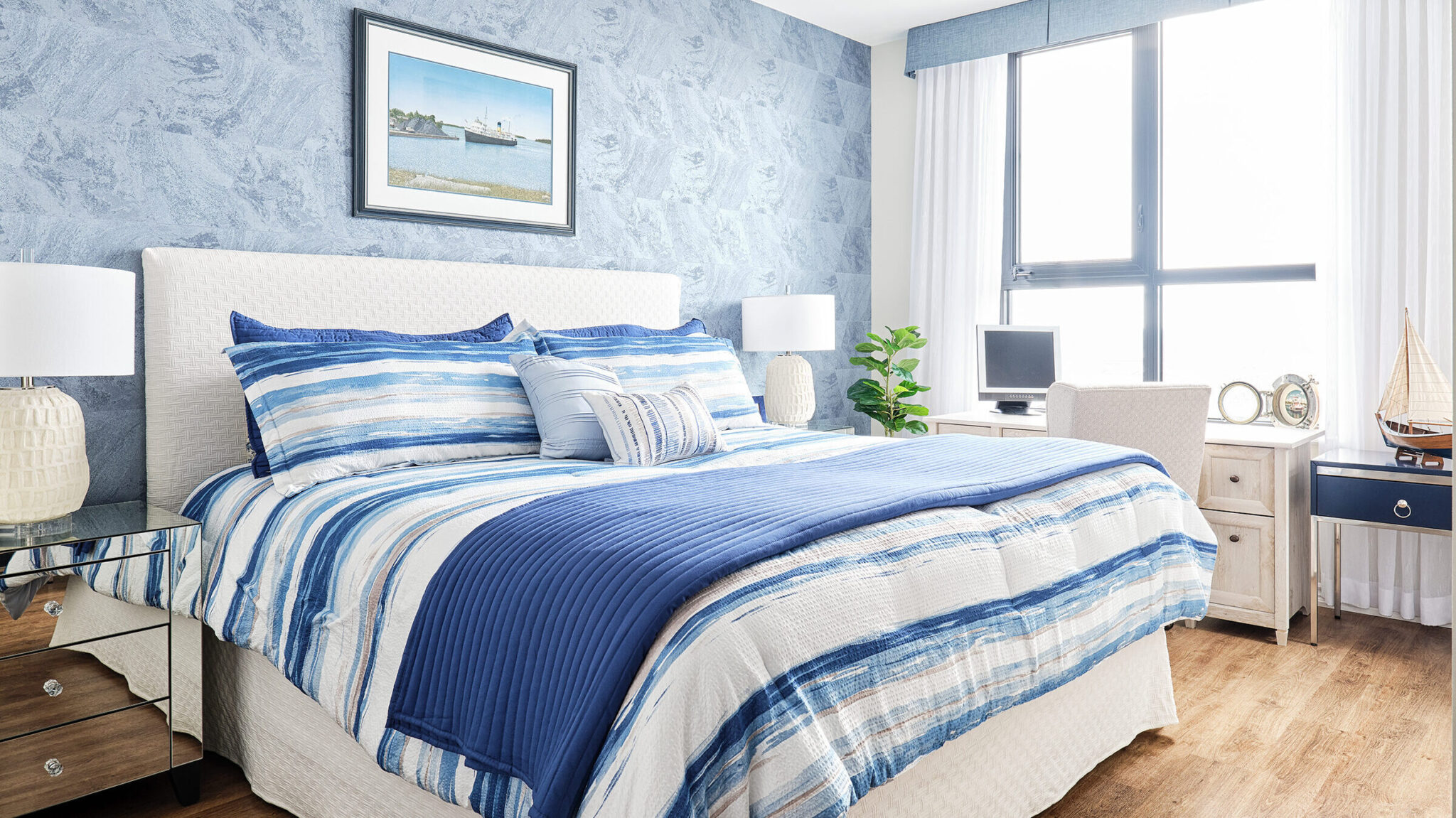 Wallpaper Wonders: Setting the Tone for your Room with Style